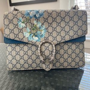 Gucci Dionysus Shoulder Bag